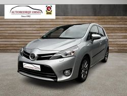 Zilver Gebruikt 2014 Toyota Verso Business Edition MPV | € 15.695 (Eerlijke prijs)