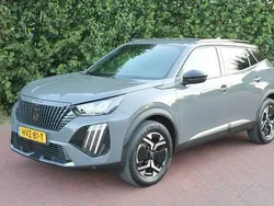 Grijs Gebruikt 2024 Peugeot 2008 Allure SUV | € 28.750