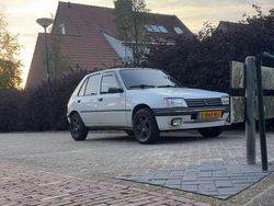 Wit Gebruikt 1996 Peugeot 205 GT Hatchback | € 3.500