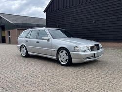 Grijs, metallic lak Gebruikt 1998 Mercedes C43 AMG AMG Stationwagen | € 24.900