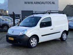 Wit Gebruikt 2011 Renault Kangoo Komfort MPV | € 2.995 (Eerlijke prijs)