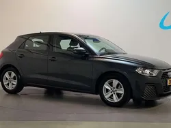 Grijs Gebruikt 2019 Audi A1 Sportback Proline Hatchback | € 15.900 (Eerlijke prijs)
