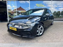 Zwart Gebruikt 2021 VW Golf VIII R-line Hatchback | € 21.950 (Goede deal)