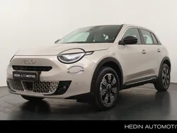 Grijs Gebruikt 2024 Fiat 600E Urban SUV | € 29.945