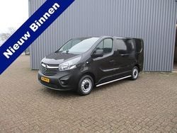 Zwart Gebruikt 2018 Opel Vivaro Edition MPV | € 12.500 (Super prijs)