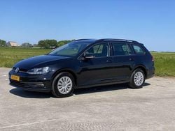 Zwart Gebruikt 2017 VW Golf VII Stationwagen | € 7.850 (Goede deal)