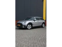 Grijs Gebruikt 2023 Mini Cooper Clubman Essential Stationwagen | € 26.500 (Super prijs)