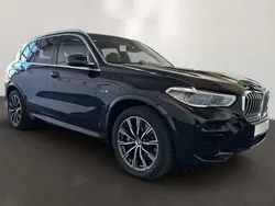 Zwart, metallic lak Gebruikt 2021 BMW X5 M Sport SUV | € 64.600 (Goede deal)