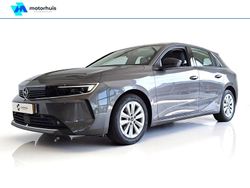 Grijs Gebruikt 2022 Opel Astra Edition Hatchback | € 16.945 (Eerlijke prijs)