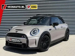 Grijs Gebruikt 2022 Mini Cooper S Hatchback | € 34.645 (Eerlijke prijs)
