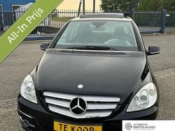 Zwart Gebruikt 2011 Mercedes B160 MPV | € 6.450 (Eerlijke prijs)