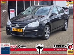 Zwart Gebruikt 2007 VW Jetta Comfortline Sedan | € 2.350 (Eerlijke prijs)