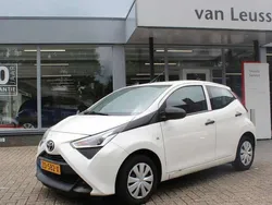 Wit Gebruikt 2019 Toyota Aygo Hatchback | € 7.400 (Goede deal)