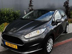 Grijs Gebruikt 2016 Ford Fiesta Style Hatchback | € 6.500 (Eerlijke prijs)