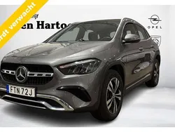 Grijs, metallic lak Gebruikt 2024 Mercedes GLA250 Business SUV | € 43.950 (Goede deal)