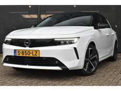 Wit Gebruikt 2023 Opel Astra Elegance Hatchback | € 20.900 (Eerlijke prijs)
