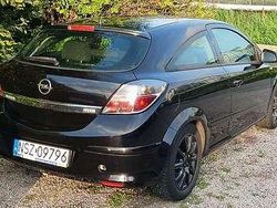 Gebruikt 2006 Opel Astra Edition+ Coupé | € 1.250