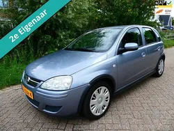 Grijs Gebruikt 2005 Opel Corsa Hatchback | € 1.995 (Eerlijke prijs)
