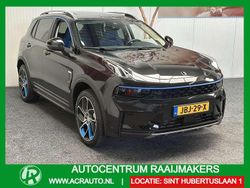 Zwart Gebruikt 2023 Lynk & Co 01 SUV | € 24.940 (Goede deal)