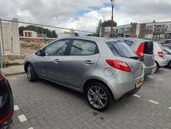 Zilver Gebruikt 2010 Mazda 2 Hatchback | € 4.500 (Eerlijke prijs)