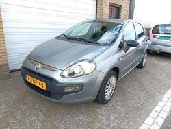 Grijs Gebruikt 2011 Fiat Punto Evo Dynamic Hatchback | € 2.495 (Eerlijke prijs)