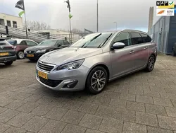 Grijs Gebruikt 2016 Peugeot 308 Stationwagen | € 5.499 (Iets duurder)