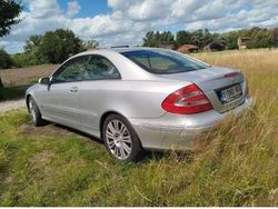 Grijs Gebruikt 2003 Mercedes CLK200 Coupé | € 3.999 (Eerlijke prijs)