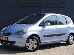 Blauw Gebruikt 2002 Honda Jazz LS Hatchback | € 1.450 (Iets duurder)