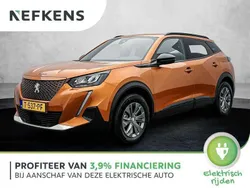 Oranje Gebruikt 2023 Peugeot e-2008 Style SUV | € 21.380 (Goede deal)