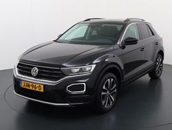 Zwart Gebruikt 2020 VW T-Roc Highline SUV | € 24.995 (Goede deal)