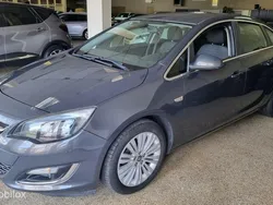 Grijs Gebruikt 2013 Opel Astra Sedan | € 6.495 (Eerlijke prijs)
