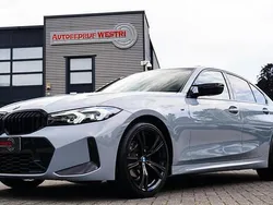 Grijs Gebruikt 2023 BMW 318 M Sport Sedan | € 36.995 (Iets duurder)