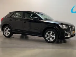 Zwart Gebruikt 2020 Audi Q2 Basis SUV | € 20.900 (Super prijs)