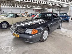 Zwart Gebruikt 1992 Mercedes 300 Cabriolet | € 14.000