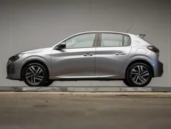 , metallic lak Gebruikt 2019 Peugeot 208 Allure Hatchback | € 15.745 (Eerlijke prijs)