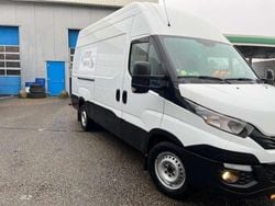 Wit Gebruikt 2017 Iveco Daily Van | € 11.000 (Super prijs)