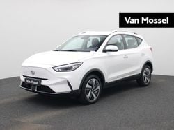 Wit Gebruikt 2023 MG ZS Comfort Sedan | € 19.900 (Eerlijke prijs)