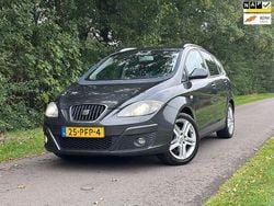 Grijs Gebruikt 2011 Seat Altea XL Ecomotive MPV | € 2.450 (Goede deal)