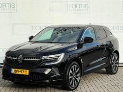 Zwart Gebruikt 2023 Renault Austral Techno SUV | € 30.400 (Goede deal)