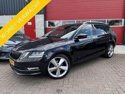 Zwart, metallic lak Gebruikt 2019 Skoda Octavia Business Line Stationwagen | € 16.888 (Eerlijke prijs)