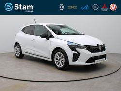 Wit Gebruikt 2024 Renault Clio V Evolution Hatchback | € 19.990 (Iets duurder)