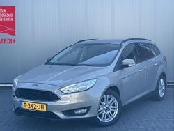 Grijs Gebruikt 2015 Ford Focus Trend Stationwagen | € 7.444 (Goede deal)