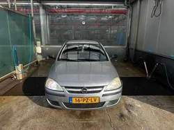 Grijs Gebruikt 2004 Opel Corsa Hatchback | € 1.000 (Goede deal)