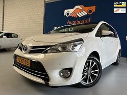 Wit, metallic lak Gebruikt 2013 Toyota Verso MPV | € 11.750 (Duur)