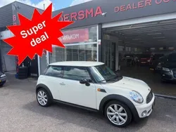 Wit Gebruikt 2007 Mini ONE Hatchback | € 3.250 (Eerlijke prijs)