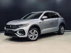 Grijs, metallic lak Gebruikt 2022 VW T-Roc R-line SUV | € 27.900 (Goede deal)