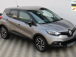 Grijs Gebruikt 2015 Renault Captur Dynamique SUV | € 11.445 (Eerlijke prijs)