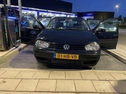 Gebruikt 2001 VW Golf IV Sedan | € 1.750 (Eerlijke prijs)