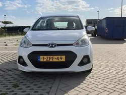 Wit Gebruikt 2015 Hyundai i10 Comfort Hatchback | € 5.700 (Eerlijke prijs)