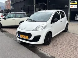 Wit Gebruikt 2012 Peugeot 107 Access Hatchback | € 3.950 (Eerlijke prijs)